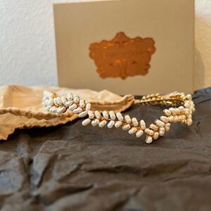 Elegant Pearl and Gold Women's Headband